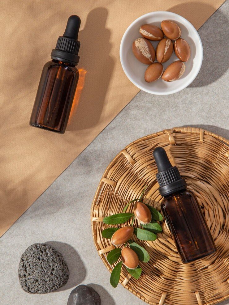 top-view-arrangement-argan-oil-care-product_23-2148955826ssds